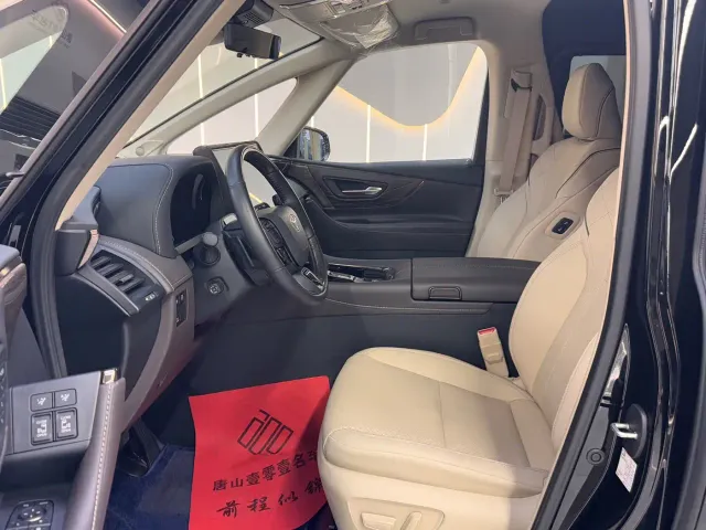Toyota Alphard — Фото автомобиля 16