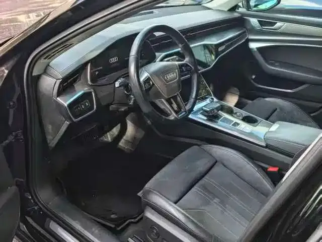 Audi A6 — Фото автомобиля 5