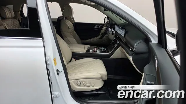 Genesis GV80 — Фото автомобиля 16