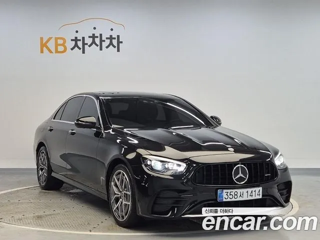 Фотография автомобиля — Mercedes-Benz E-Class W213