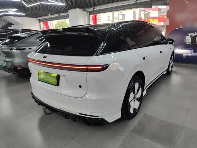 Li Auto i6 — Фото автомобиля 6