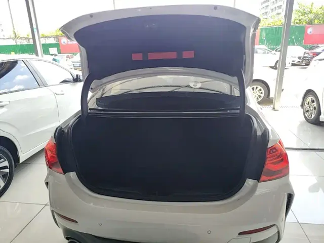 BMW 1 Series — Фото автомобиля 18
