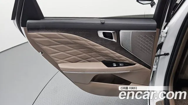 Kia K8 K8 Hybrid — Фото автомобиля 14