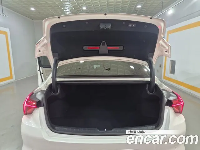 Kia K8 K8 Hybrid — Фото автомобиля 7