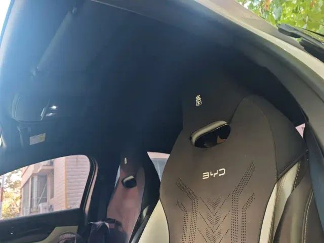 BYD Qin PLUS — Фото автомобиля 14