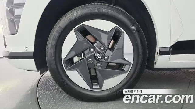 Hyundai Kona SX2 — Фото автомобиля 5