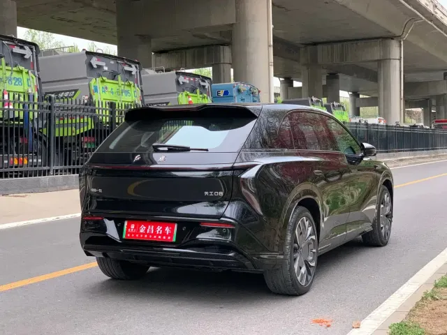 Hongqi Tian Gong 08 — Фото автомобиля 6