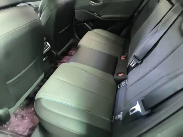 BYD Qin L — Фото автомобиля 16