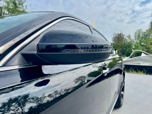 Volkswagen Passat — Фото автомобиля 5