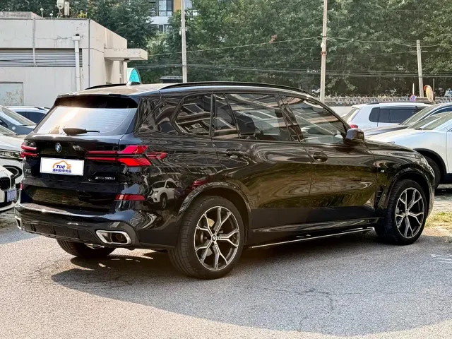 BMW X5 — Фото автомобиля 3
