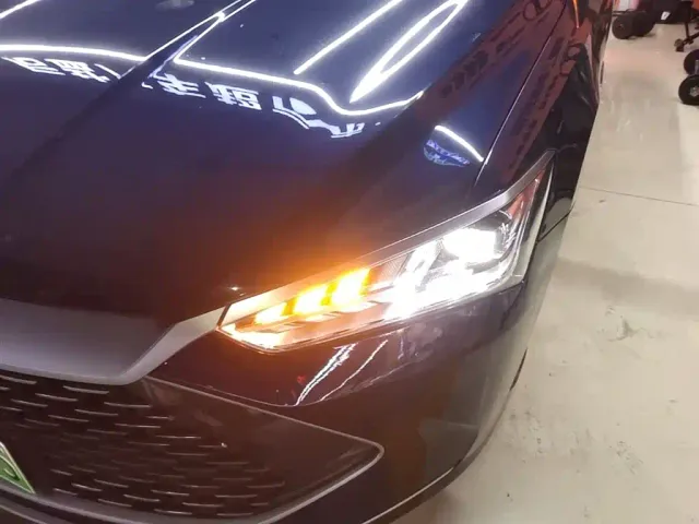 BYD Qin PLUS — Фото автомобиля 23