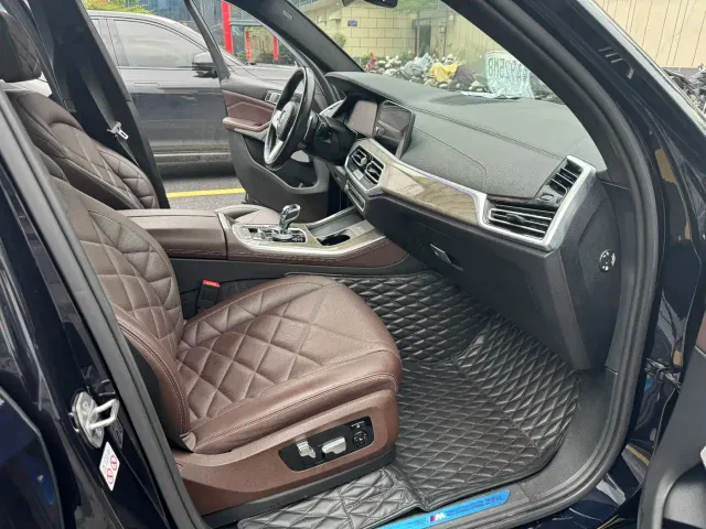 BMW X5 — Фото автомобиля 12