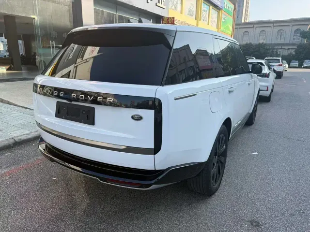 Land Rover Range Rover — Фото автомобиля 10