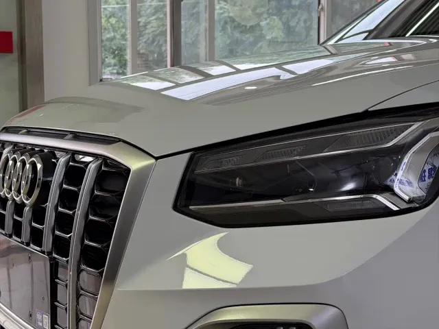 Audi Q2L — Фото автомобиля 6