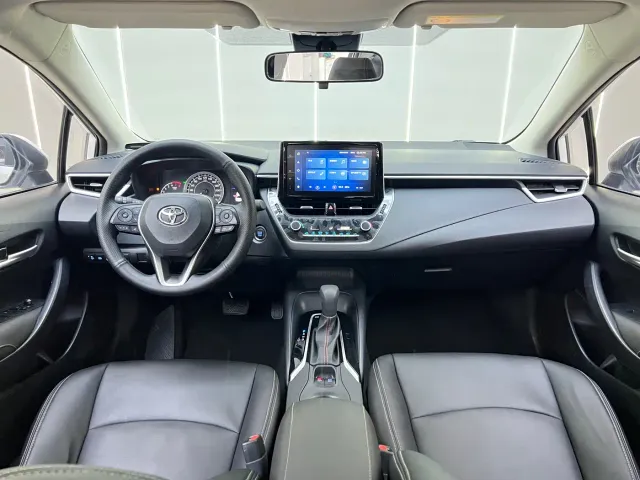 Toyota Corolla — Фото автомобиля 8