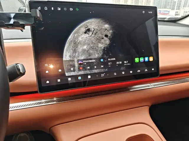 Leapmotor C10 — Фото автомобиля 12