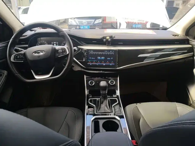 Chery Arrizo 5 — Фото автомобиля 9