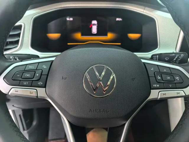 Volkswagen T-Roc — Фото автомобиля 19