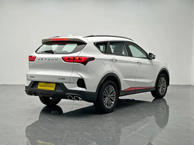 Jetour X70 — Фото автомобиля 6