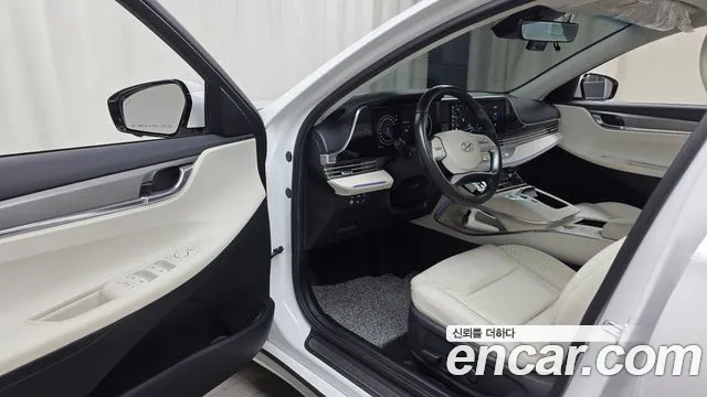 Hyundai Grandeur Grandeur (New) — Фото автомобиля 10