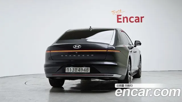 Hyundai Grandeur GN7 — Фото автомобиля 4