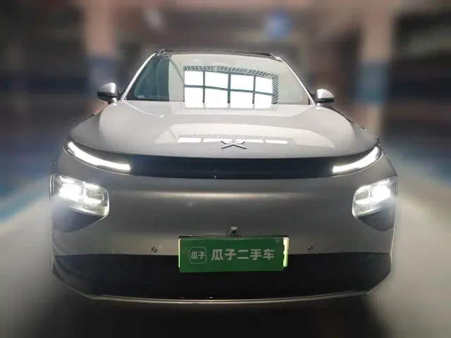 Xpeng G9 — Фото автомобиля 2