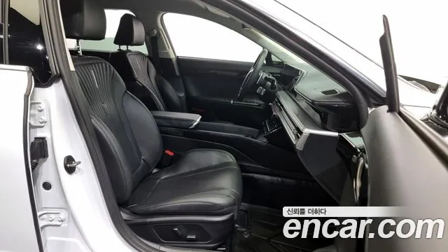 Hyundai Grandeur Grandeur (GN7) 3.5 LPG 2WD (Такси) — Фото автомобиля 10
