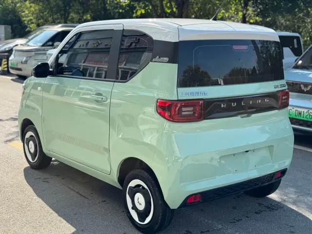 Wuling Hongguang Mini EV — Фото автомобиля 8