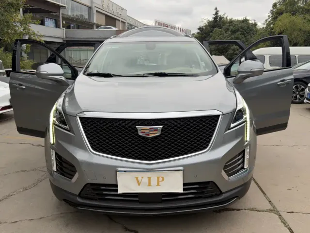 Cadillac XT5 — Фото автомобиля 2