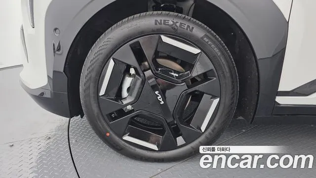 Kia EV3 — Фото автомобиля 5