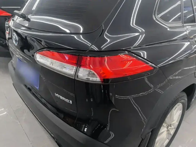 Toyota Corolla Cross — Фото автомобиля 7