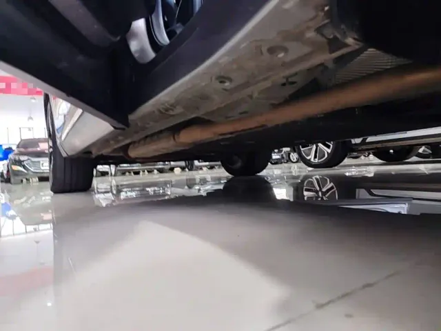 Geely Galaxy L7 — Фото автомобиля 21