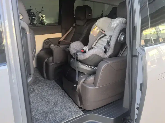 Li Auto Li Auto MEGA 2024 Ultra — Фото автомобиля 18