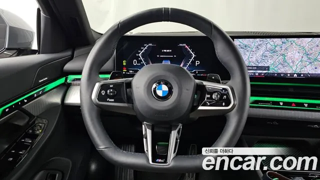BMW 5 Series G60 — Фото автомобиля 19