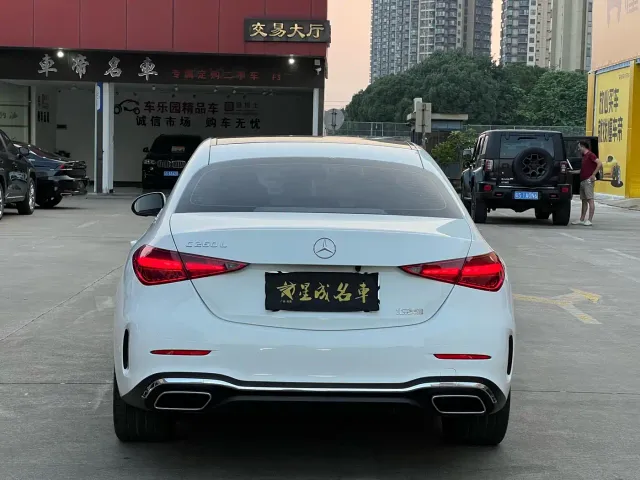 Mercedes-Benz C-Class — Фото автомобиля 18