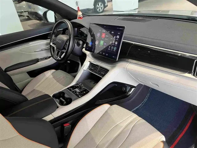 BYD Song PLUS — Фото автомобиля 26