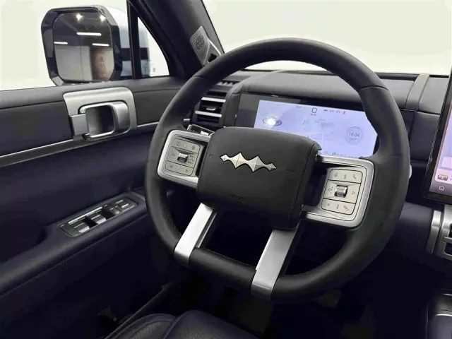 BYD FangChengBao Titanium 7 — Фото автомобиля 10