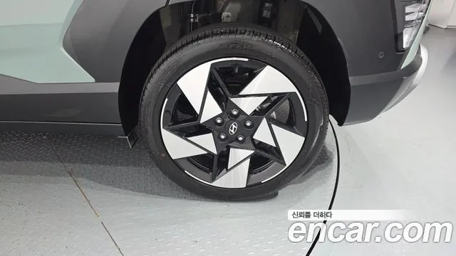 Hyundai Kona SX2 — Фото автомобиля 5