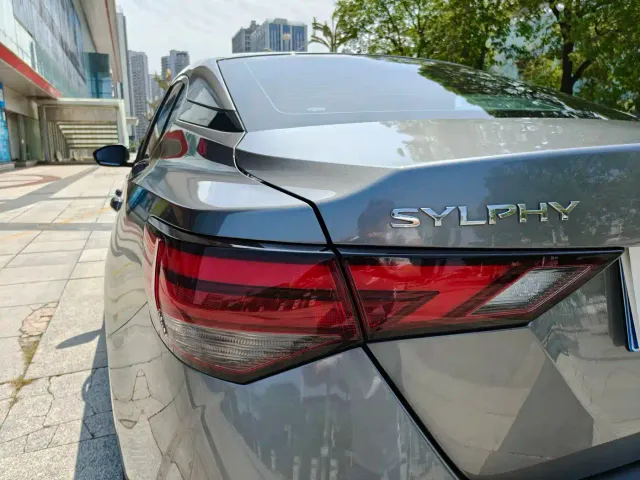 Nissan Sylphy — Фото автомобиля 10