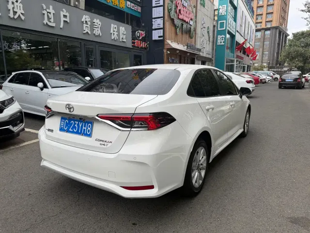 Toyota Corolla — Фото автомобиля 6
