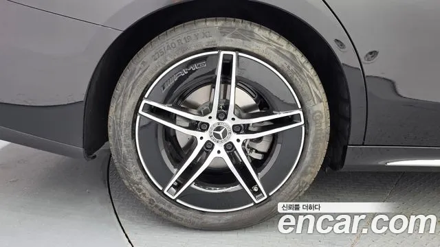 Mercedes-Benz E-Class W214 — Фото автомобиля 5