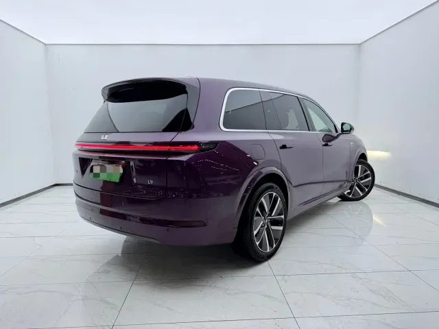 Li Auto L9 — Фото автомобиля 4