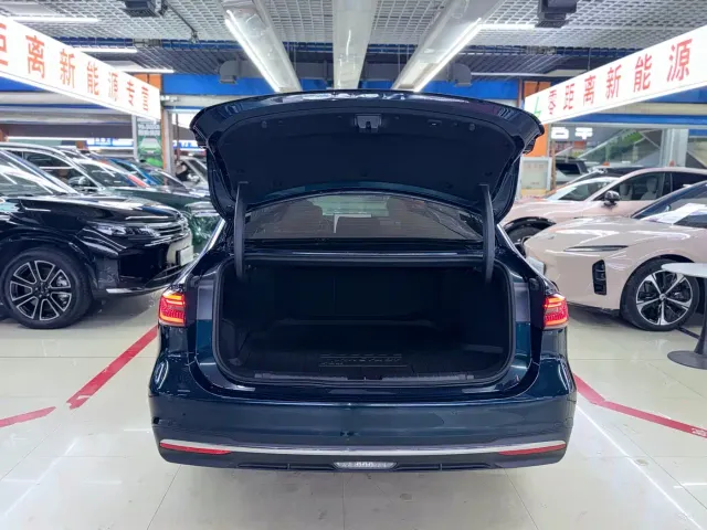 Geely Galaxy Stellar 7 — Фото автомобиля 15