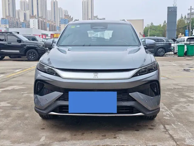 BYD Song Pro — Фото автомобиля 2