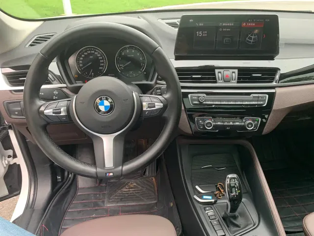 BMW X1 — Фото автомобиля 13