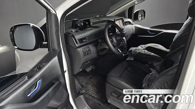 Hyundai Staria — Фото автомобиля 11