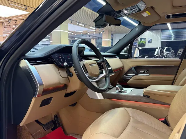 Land Rover Range Rover — Фото автомобиля 14