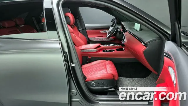 Genesis GV70 2.5T Бензин AWD — Фото автомобиля 10