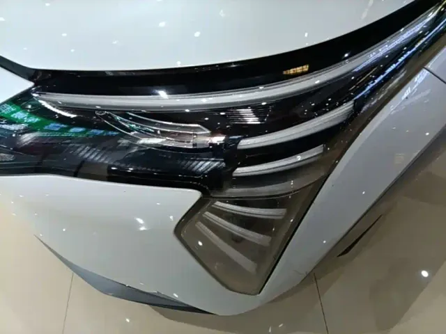 GAC Aion Y — Фото автомобиля 23