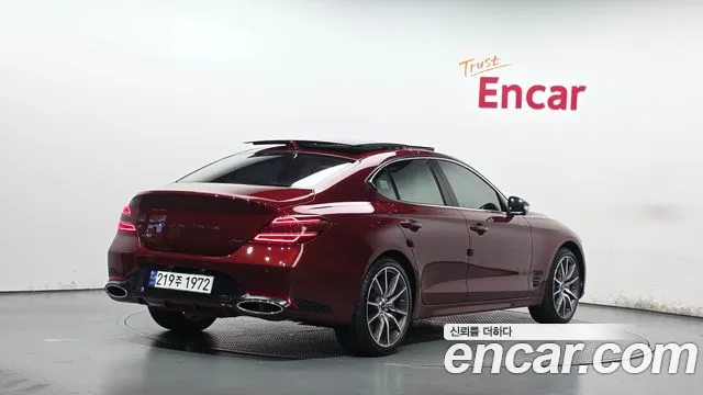 Genesis G70 New — Фото автомобиля 2